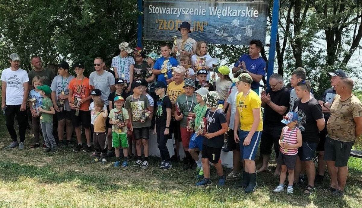 Wyłoniono Młodzieżowych Mistrzów Gminy Trzemeszno spośród młodych adeptów wędkarstwa
