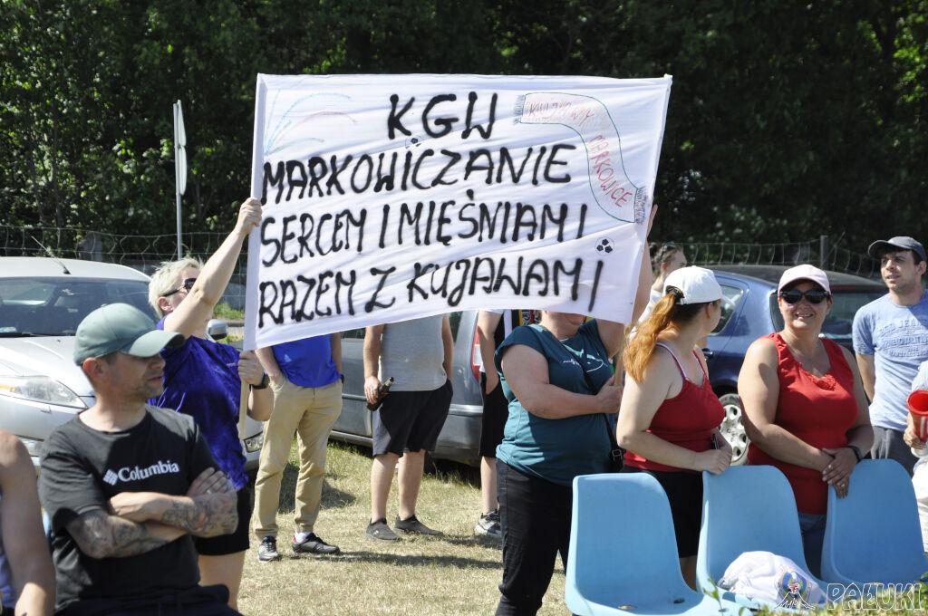 Ten jeden gol będzie śnił się piłkarzom z Markowic po nocach (wideo + zdjęcia)