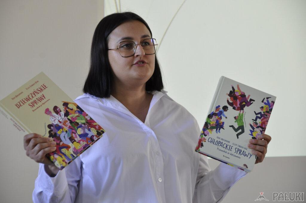 Dzień Rodzicielstwa Zastępczego w powiecie mogileńskim. Były życzenia, drzewka szczęścia oraz konferencja (wideo + zdjęcia)