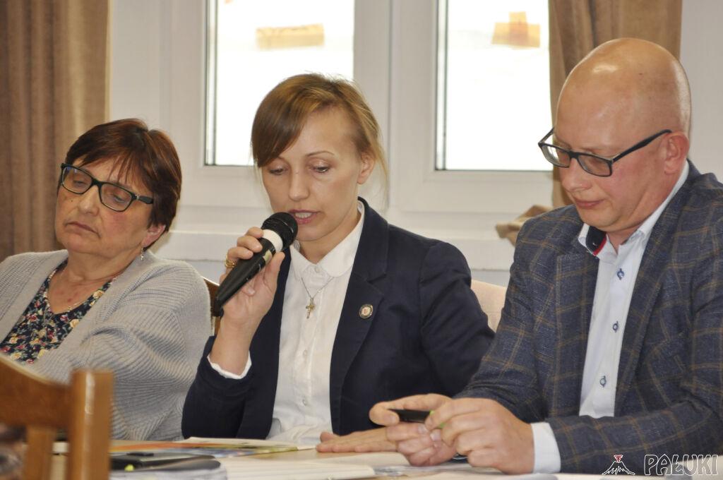 Determinacja się opłaciła. Szkoła w Słowikowie ogrzewana będzie gazem