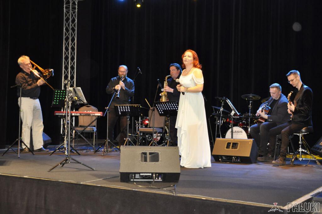 Jubileuszowy koncert Lux Very - Prawdziwego Światła Strzelna