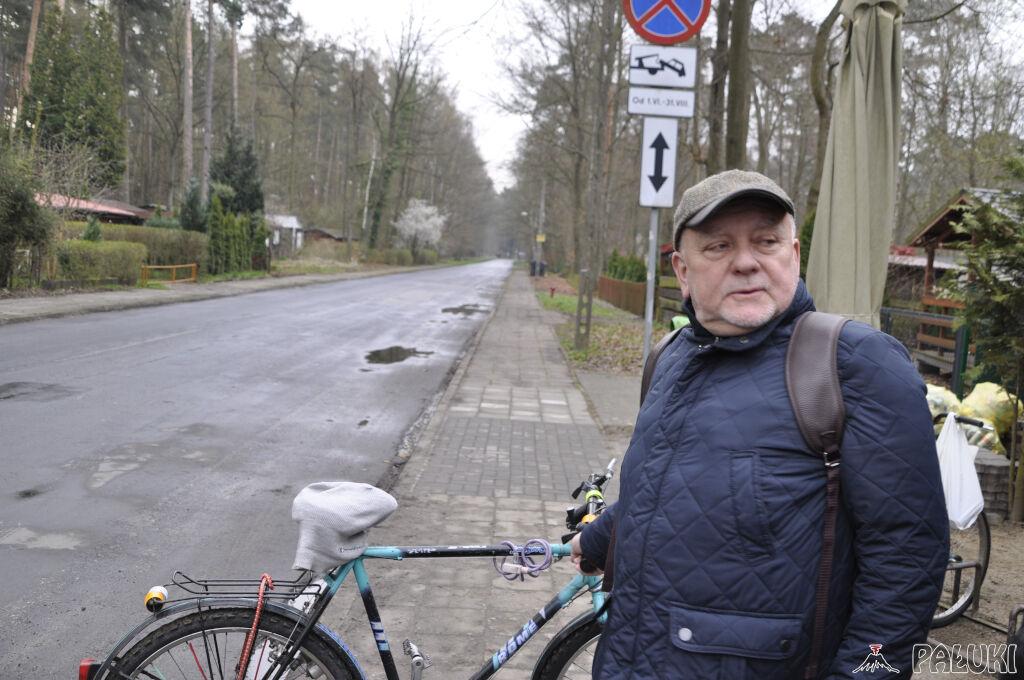 Ulica Świerkowa: kałuże zmorą dla rowerzystów i pieszych
