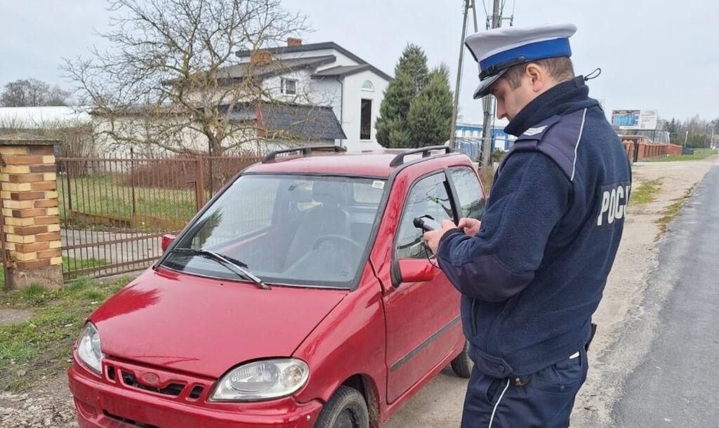 Zatrzymano 71-latka. Miał dożywotni zakaz prowadzenia pojazdów