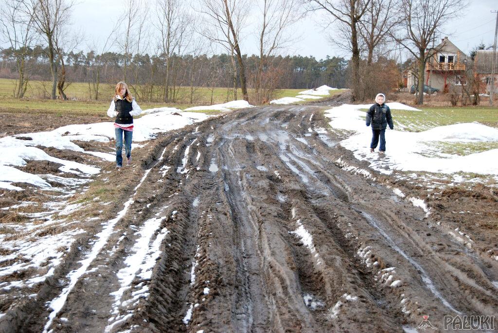 Ciencisko Wybudowania. Będzie doraźna naprawa drogi