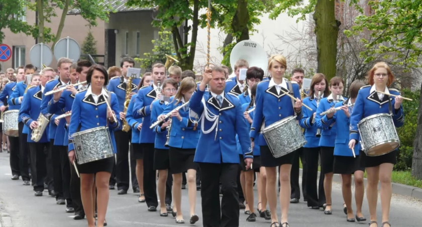 Mogileńska Orkiestra Dęta świętowała 40. urodziny - 2010 rok