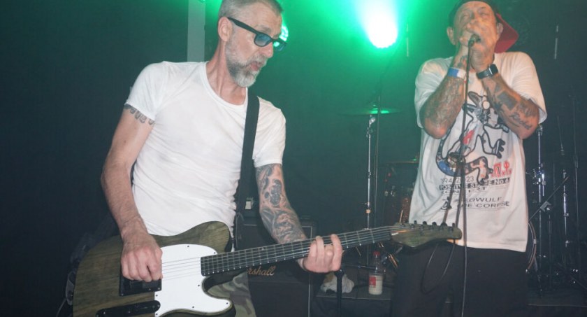 Ikona kalifornijskiej sceny punk zagrała w Magazynie Zbożowym (wideo + zdjęcia)