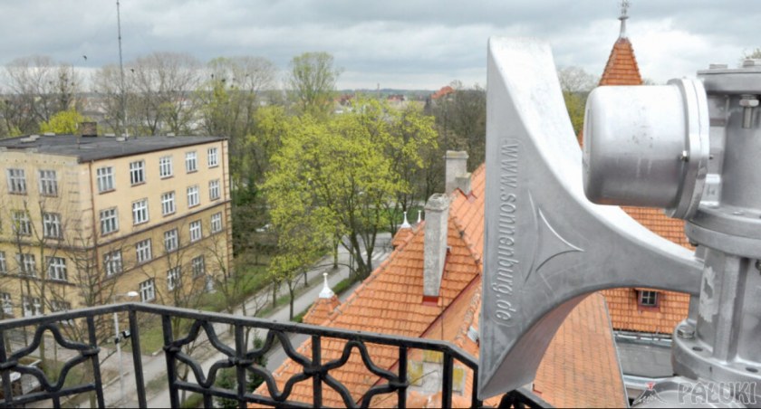Co się stało, że z dachu ratusza nie słychać hejnału?