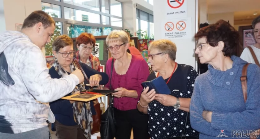 Poznaj talenty plastyczne uczniów Zespołu Placówek Specjalnych w Szerzawach (zdjęcia)