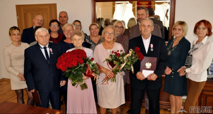 Przeżyli razem pół wieku. Dwie pary świętowały Złote Gody (wideo + zdjęcia)