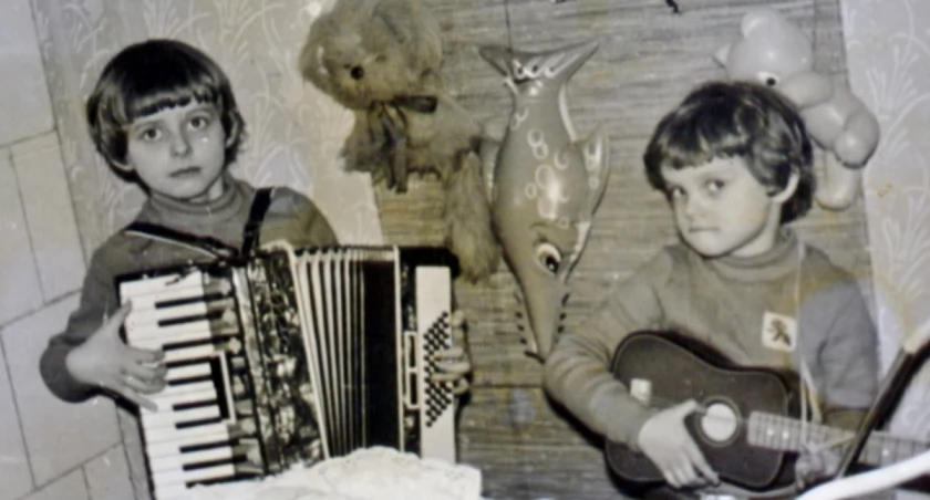 Koncert urodzinowy Waldemara Krystkowiaka. Sala kinowa wypełniona po brzegi (wideo + zdjęcia)