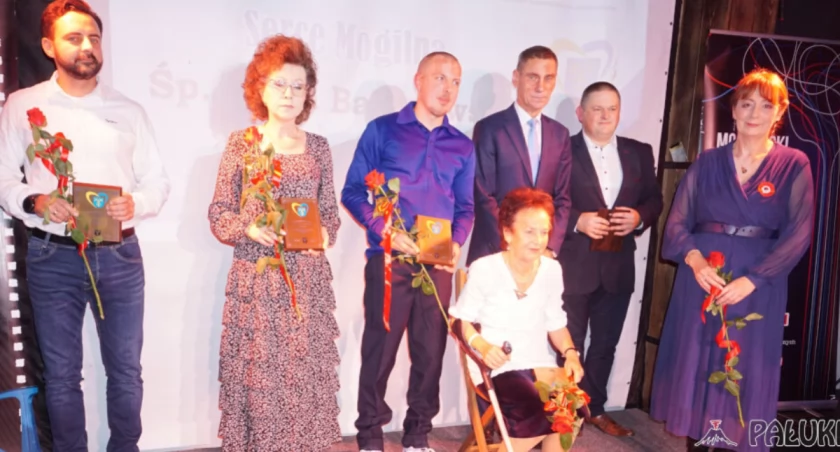 Serce Mogilna dla śp. Ireny Baranowskiej (zdjęcia)