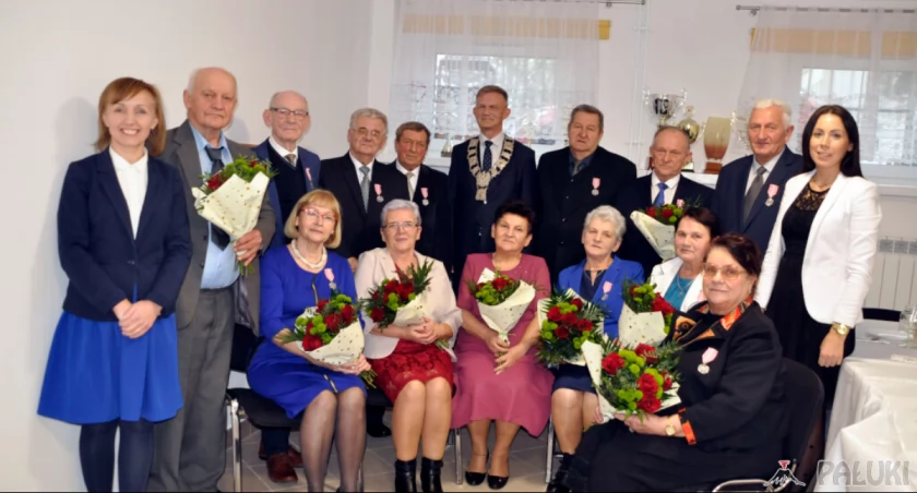 W Orchowie świętowały pary małżeńskie. Za nimi wspólnych 50 lat (wideo + zdjęcia)