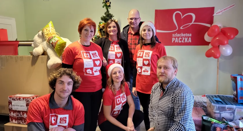 Szlachetna Paczka dla 13 rodzin w powiecie mogileńskim. Łzy wzruszenia i radości (zdjęcia)