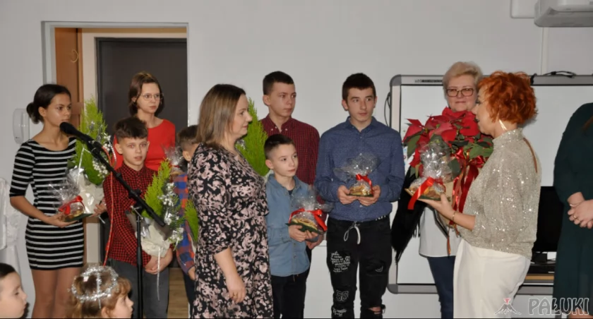 Zakończyło się Aniołkowe Granie. Upominki od dzieci dla dzieci (wideo + zdjęcia)