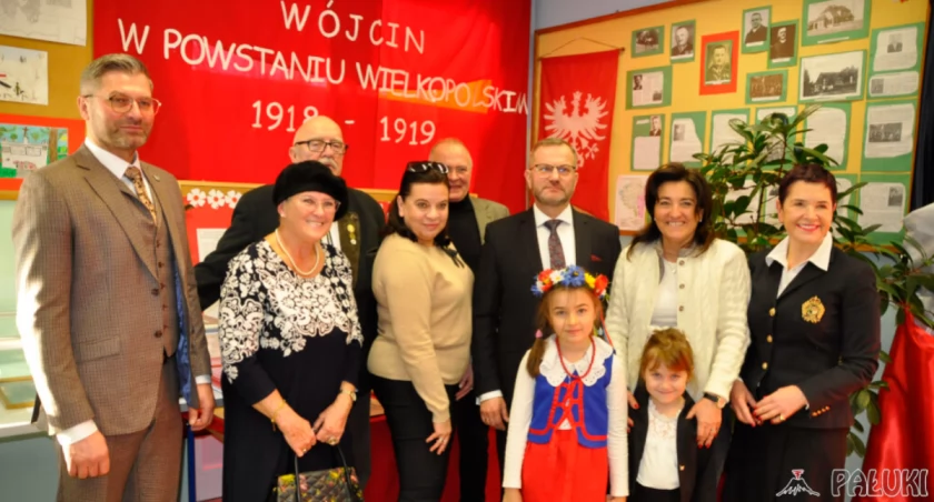 Postać Włodzimierza Watta-Skrzydlewskiego - dowódcy wójcińskiego oddziału powstańczego (wideo + zdjęcia)