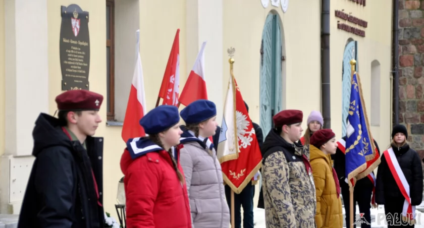 Pamiętali o Powstaniu Styczniowym. Uroczystość przy byłym lazarecie (wideo + zdjęcia)