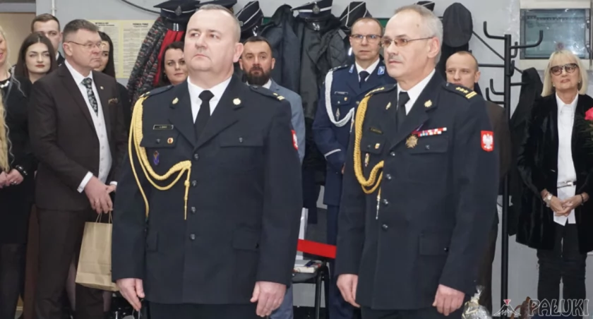 Pożegnano komendanta KP PSP Radosława Gałczyńskiego. Nowym p.o. komendanta został Łukasz Szulc (zdjęcia)