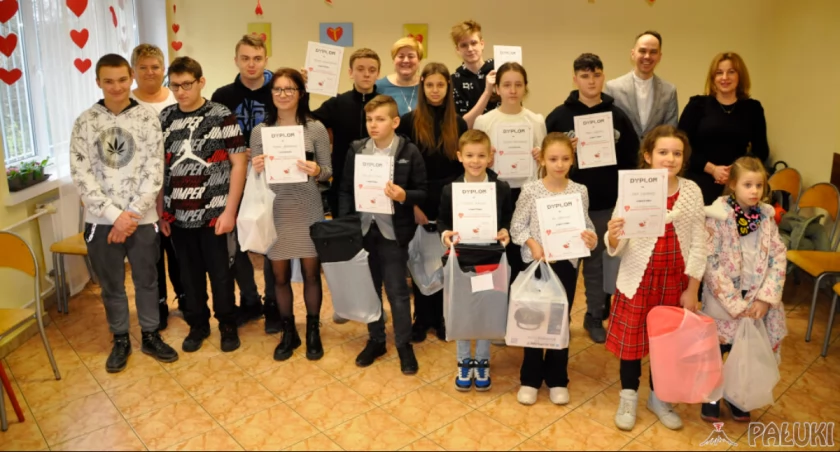Gminny Konkurs Profilaktyczno-Plastyczny Kartka od św. Walentego rozstrzygnięty (wideo + zdjęcia)