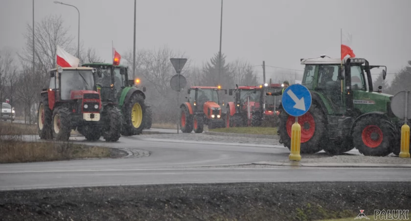 20 lutego protest rolników na drodze krajowej nr 25. Trasa: Jeziora Wielkie - Kuśnierz - Nożyczyn