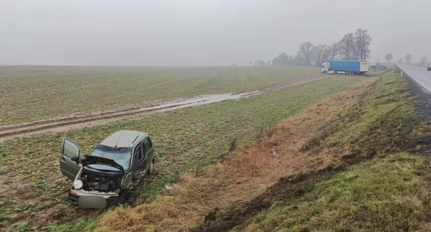 Zasnął za kierownicą matiza i uderzył w ciężarową scanię