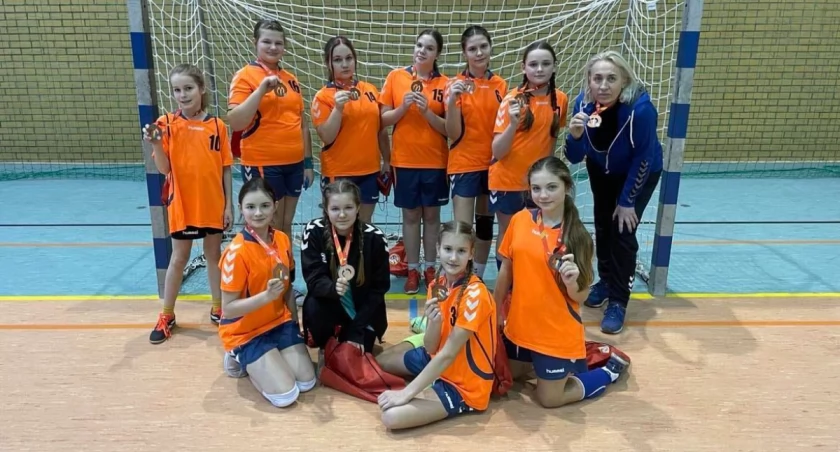 Strzeleńskie szczypiornistki brązowymi medalistkami Kujawsko-Pomorskich Igrzysk Dzieci