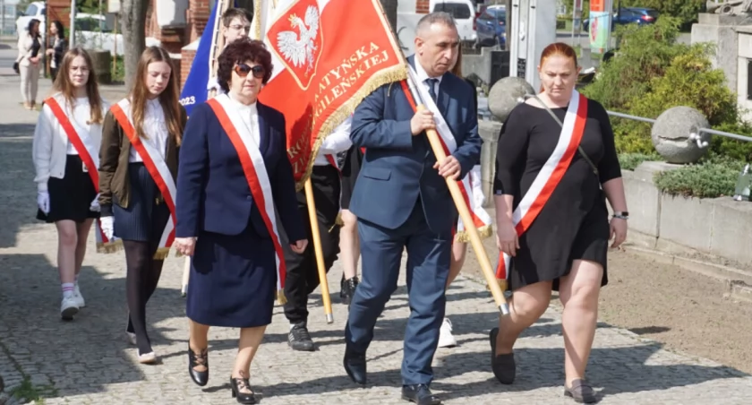 Przy Pomniku Ofiar Katynia pamiętali o sowieckiej zbrodni (zdjęcia)