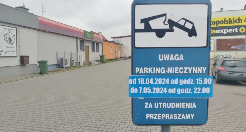 Wesołe miasteczko, czyli parking nieczynny przez 3 tygodnie