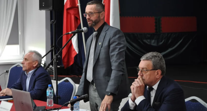 Jeziora Wielkie: Jerzy Kamelski pokonał Piotra Rzetelnego (zdjęcia)
