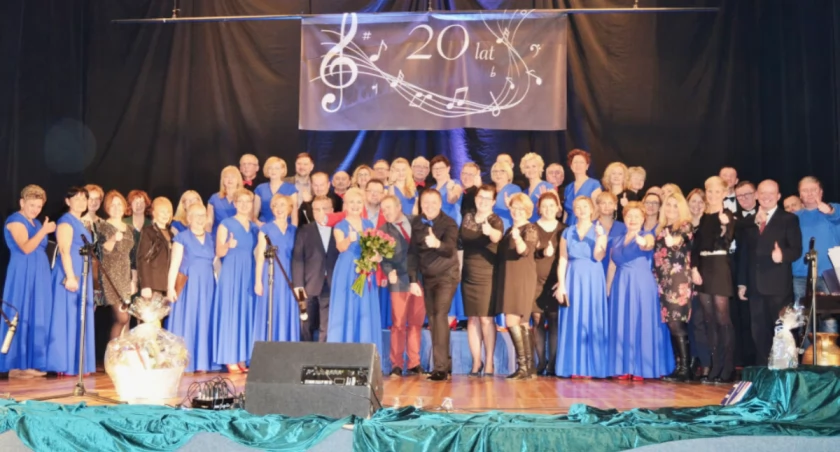 25 lat chóru Hemantus, koncert jubileuszowy w amfiteatrze