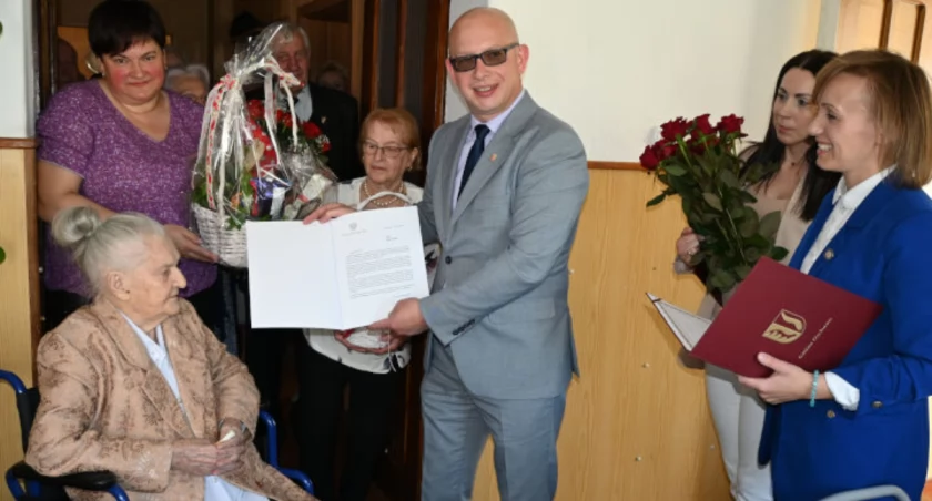 Zofia Egiert z Orchowa skończyła 100 lat (wideo + zdjęcia)