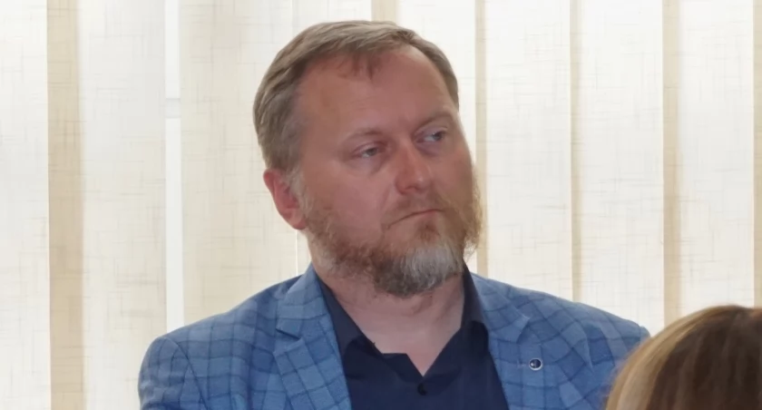 Dyrektor Powiatowego Centrum Oświatowego Mariusz Pisuła zwolniony z pracy