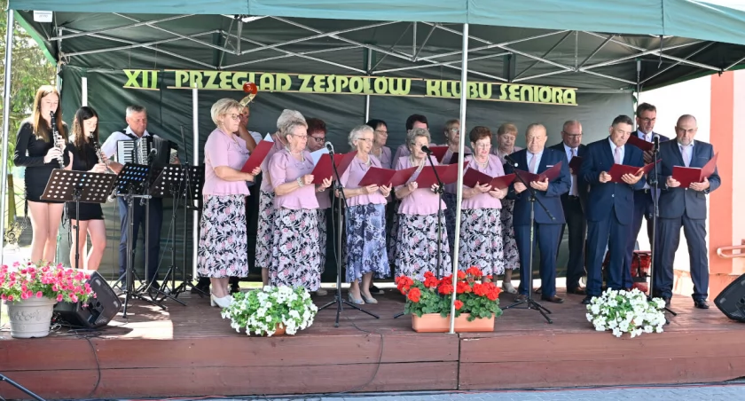 Na pograniczu województw wystąpiło 11 rozśpiewanych Klubów Seniora