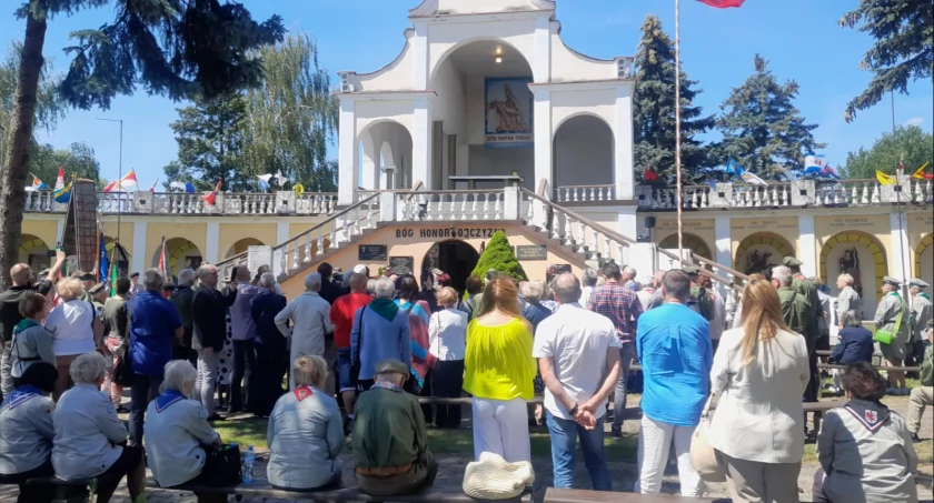 W Muzeum Pamięci Harcerstwa w Skulsku umieszczono kolejne tabliczki epitafijne