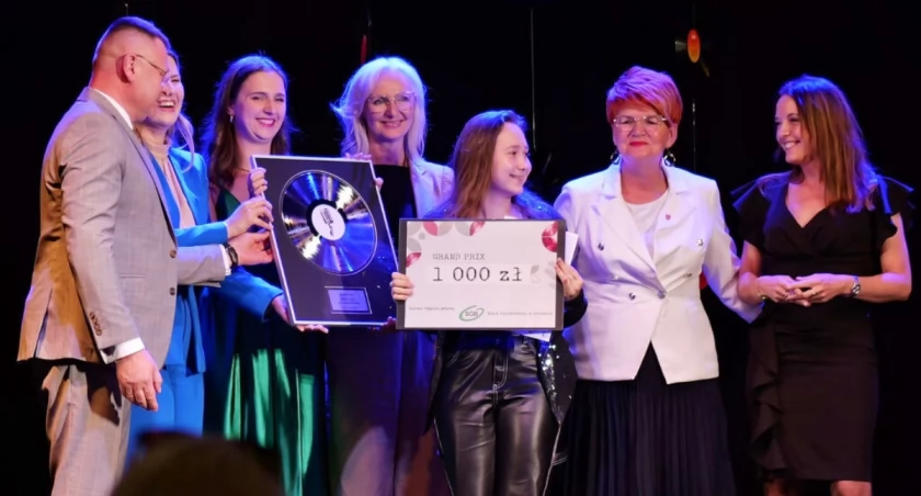 Niezapomniane melodie w norbertańskim Strzelnie. Grand Prix dla Wiktorii Eliaszewicz z Bolesławca 