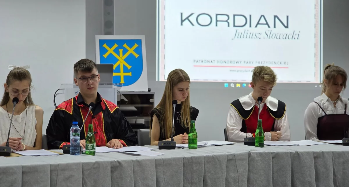 Mogilno: czytali Kordiana promując polską literaturę