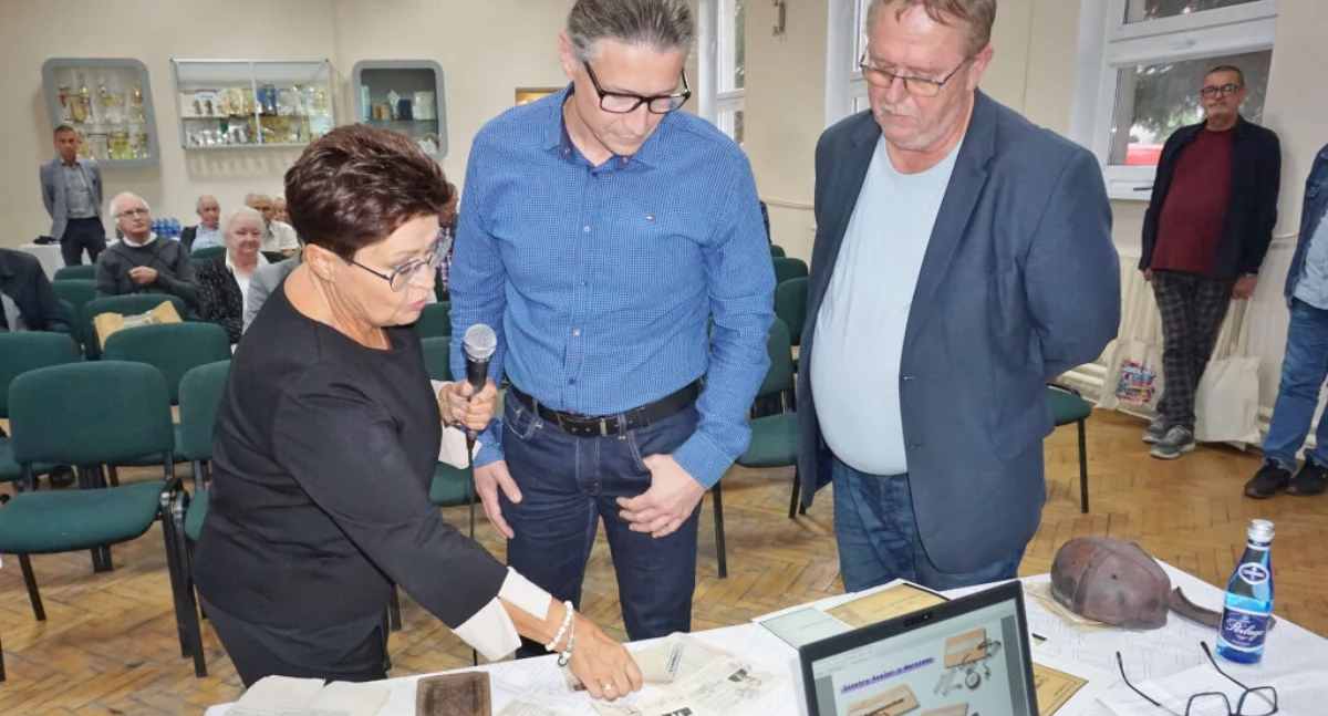 Depozyt Henryka Tyczewskiego z Arolsen Archives przekazany do muzeum w Chabsku (zdjęcia)