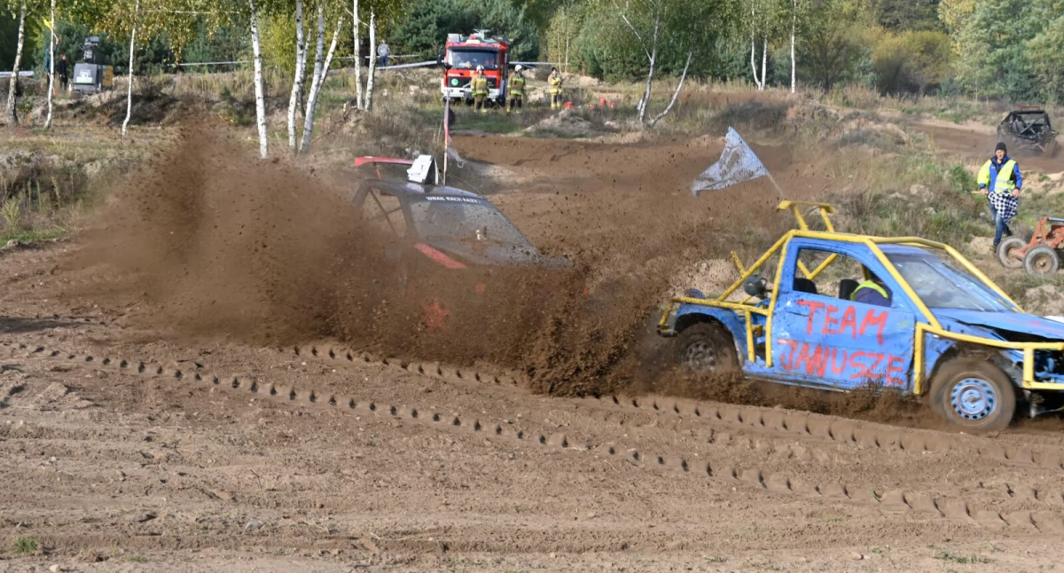 Wrak Race w Dębnie dla Oleńki Stawskiej (film + zdjęcia)