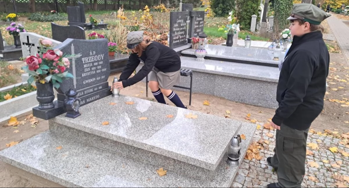 Harcerze pamiętali o tych, co odeszli na wieczną wartę