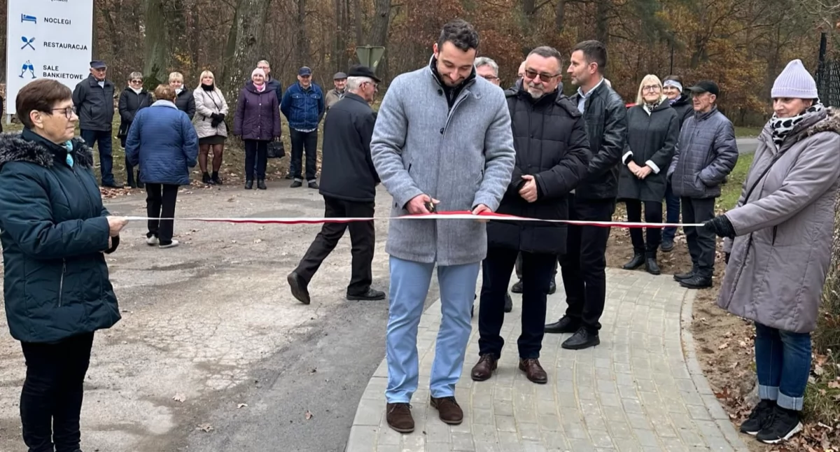 Gołąbki: mieszkańcy mają swój kawałek bezpiecznej podłogi 