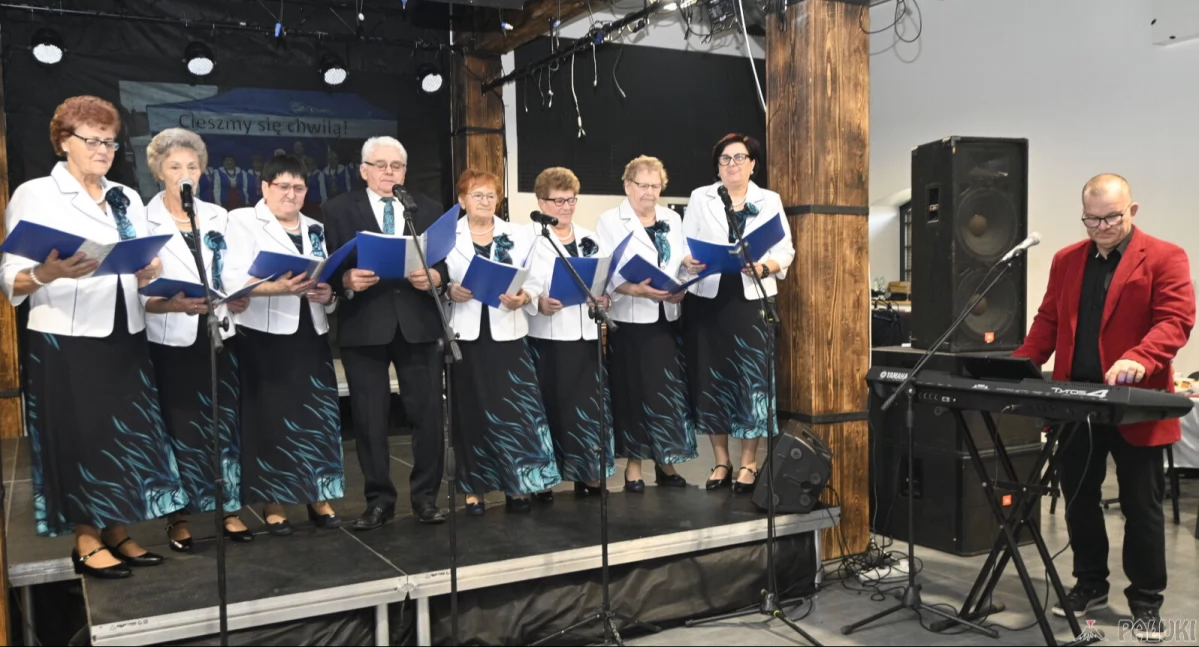 Seniorskie zespoły śpiewacze na scenie Magazynu Zbożowego GS (film + zdjęcia)