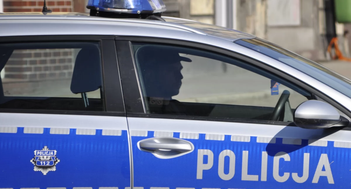 Strzelno: ukradła 78-latce w markecie saszetkę
