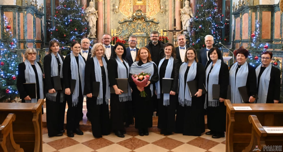 Jubileuszowy koncert kolęd chóru ChorusMariaeReginae (film + zdjęcia)