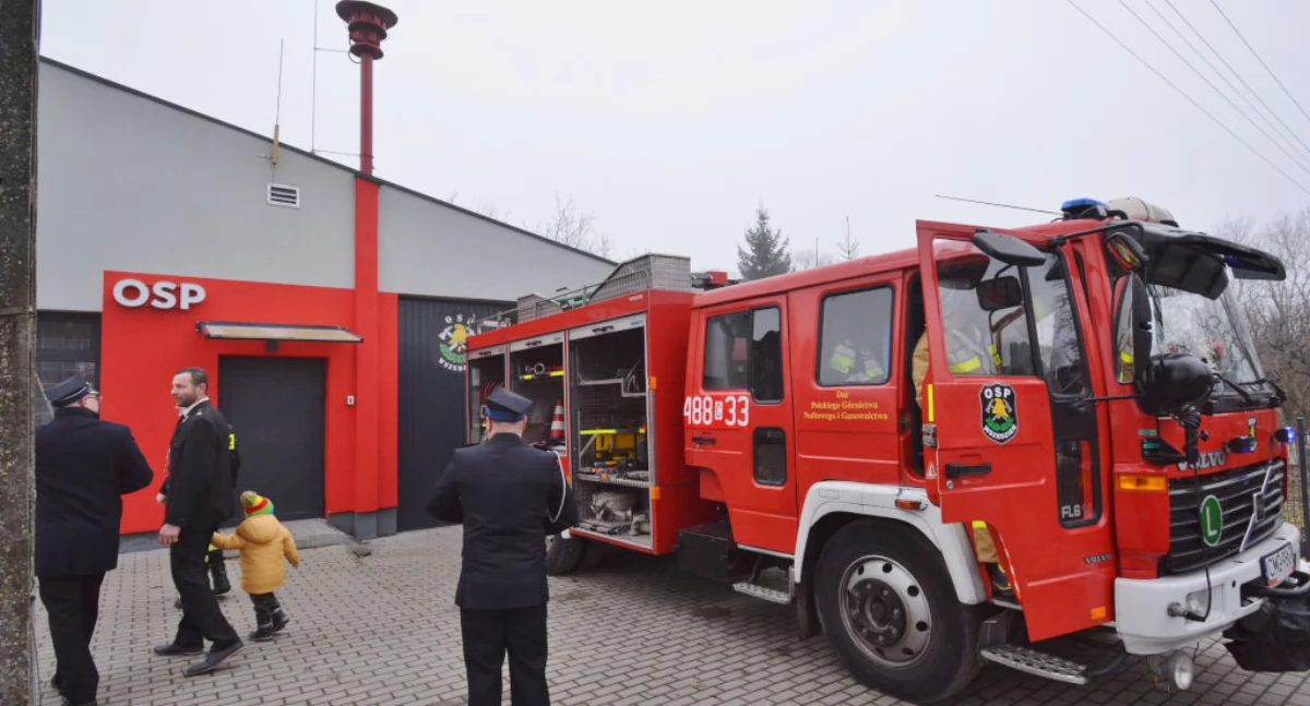 Strażacy ochotnicy z Wszednia przesiedli się ze stara do volvo