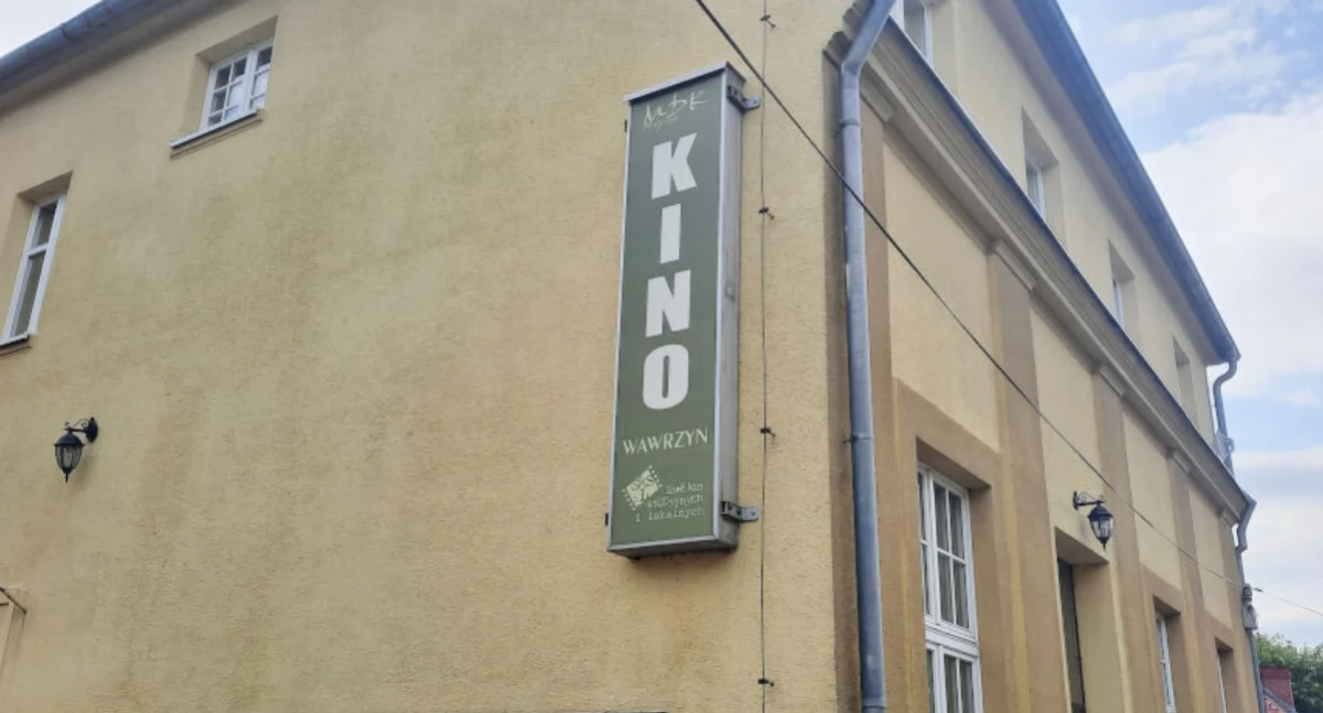 Burmistrz Karol Nawrot ogłosił dwa konkursy: na stanowisko dyrektora MDK i na dyrektora muzeum w Chabsku