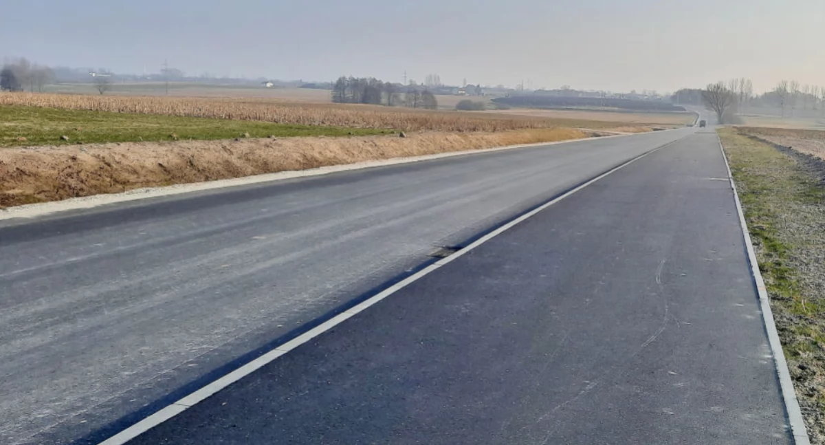 Alternatywne połączenie Padniewka z Mogilnem. Powstały 3 km nowej drogi ze ścieżką rowerową (zdjęcia)