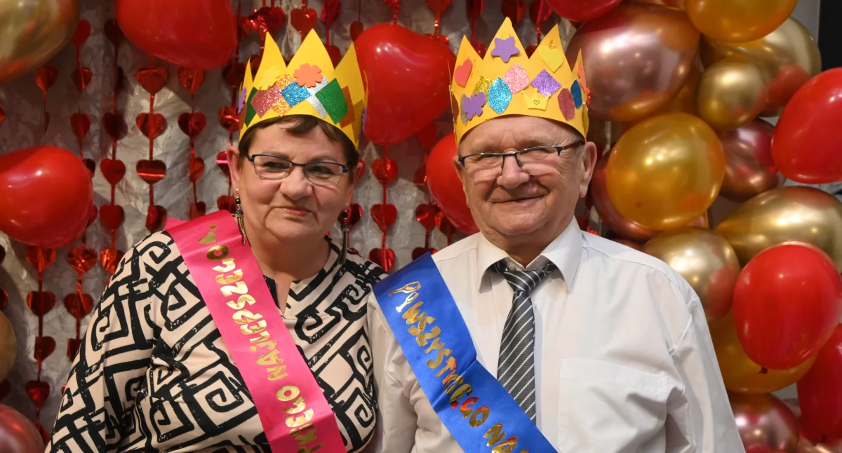 Walentynkowy bal mogileńskich seniorów (film + zdjęcia)