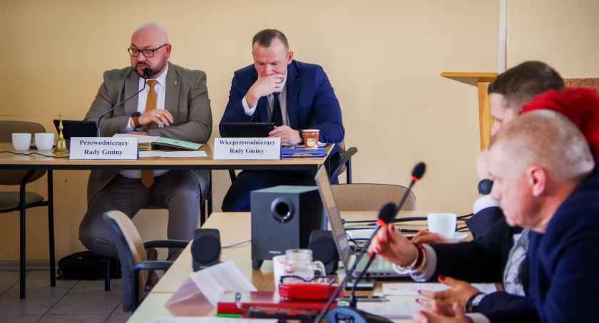 Na terenie Mokrego, Mierucina, Parlina, Parlinka i Dąbrowy. Rozpoczęto procedurę, która umożliwi stawianie elektrowni wiatrowych (zdjęcia)