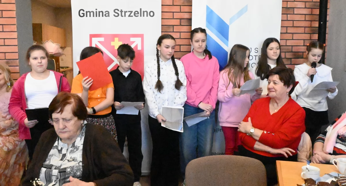 Autorskie spotkanie z Bernadetą Lewandowską w strzeleńskiej bibliotece (film + zdjęcia)