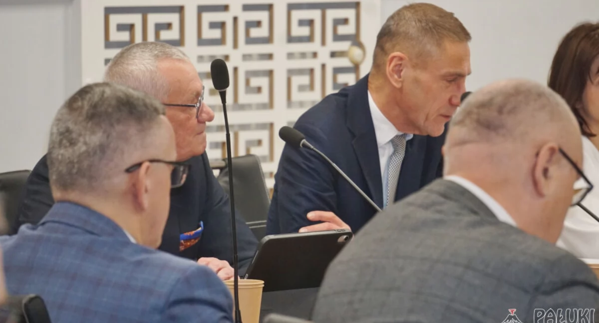 Leszek Duszyński ma radę dla rządzącej Mogilnem koalicji PSL i lewicy. Są niejasności, nieprawidłowości - jest Benedyktyńska 5