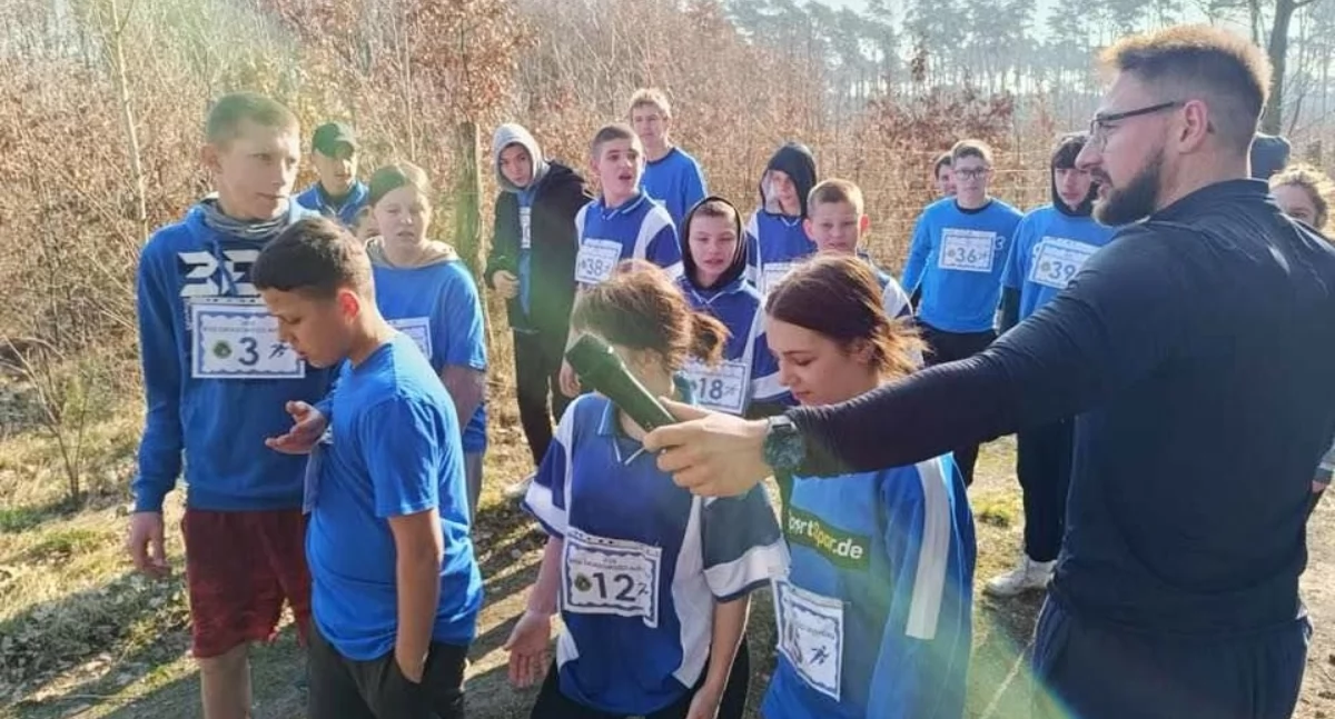 Zespół Placówek Specjalnych w Szerzawach. Bieg dla Autyzmu (zdjęcia)